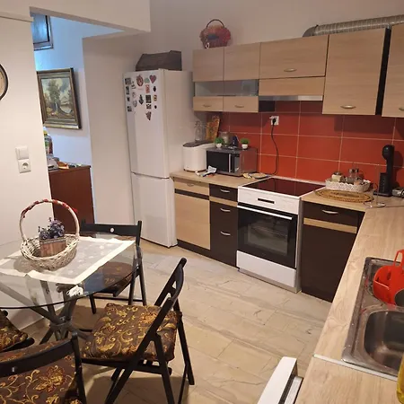 Appartement Valerias House à Aigio Extérieur photo