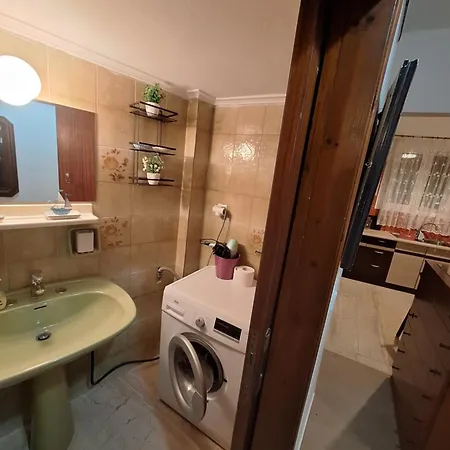 Appartement Valerias House à Aigio Extérieur photo